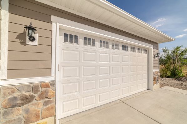 Cost of Garage Lifting in Grand Prairie